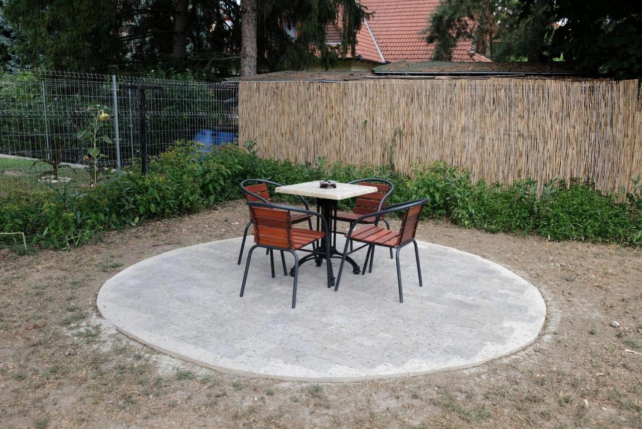 Alea Apartmanok Harkány Exterior foto